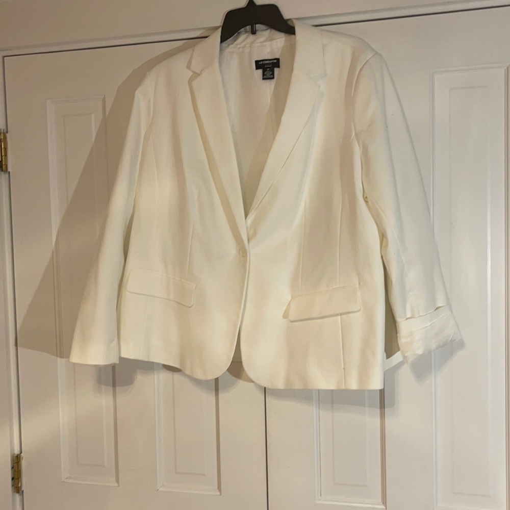 Liz Claiborne white blazer